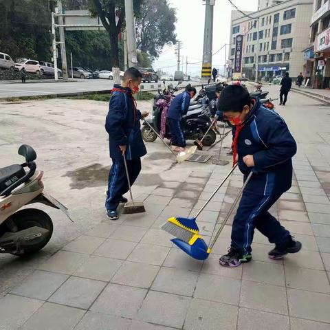 小手牵大手，文明一起走，创卫我先行