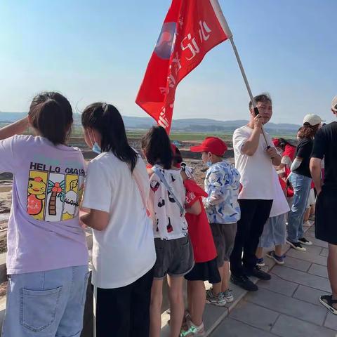 2021.7.26号，河南广播电视台小记者慰问灾区