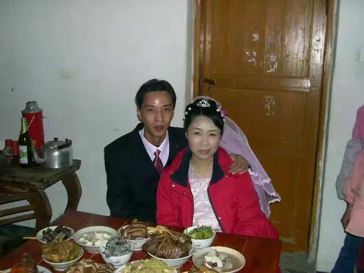 蒋仕蒋锐胞兄弟俩婚照精选