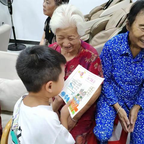 我是小小普通话宣传员———大一班推普周更化社区宣传活动