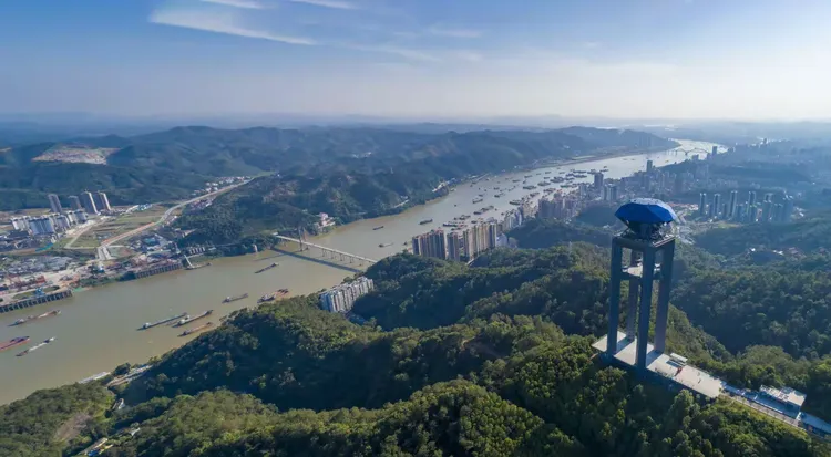 中国4a级风景区名录 482 梧州白云山aaaa [广西壮族自治区梧州市万秀区]