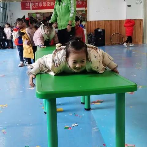 梦贝尔幼儿园大二班十四周回顾