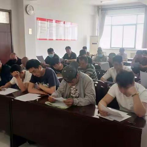 明法于心 守法于行――涉村司法所开展社区矫正对象集中教育学习和服务活动
