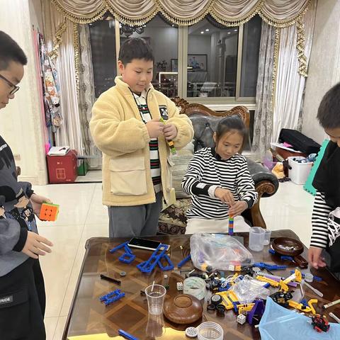 科学家庭实验🧪计时工具水钟。