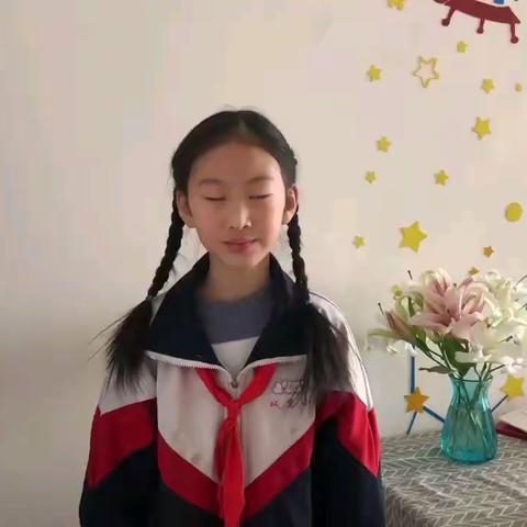 城里四二班背诵大赛作品展《王戎不取道旁李》