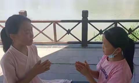 城里小学四二班防溺水拍手歌优秀展播