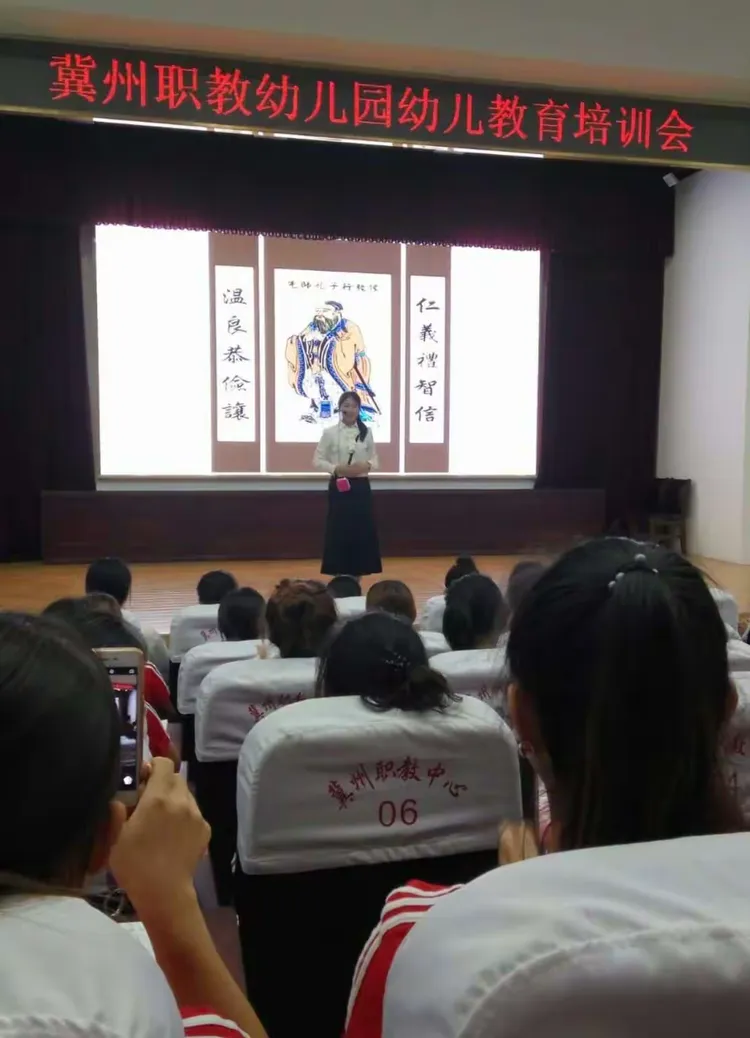 海州找带小孩阿姨兼职的简单介绍 海州找带小孩阿姨兼职的简单介绍