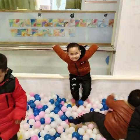 衡东幼教芽芽班快乐的第二周