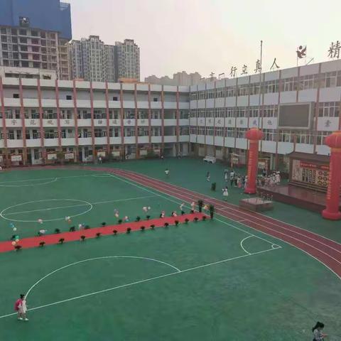 潜心做教研   携手谱新篇