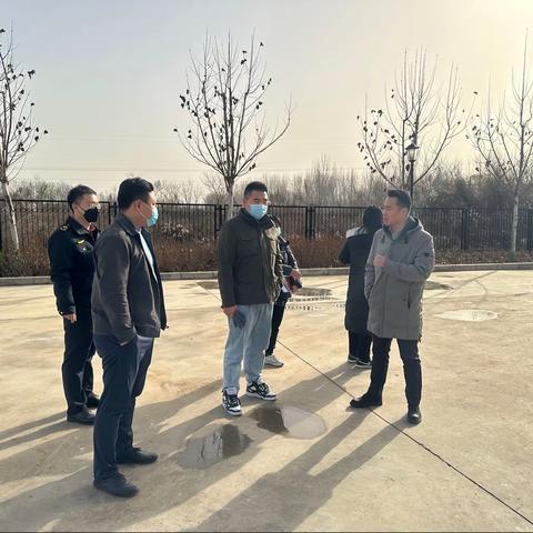 生态环境长安分局陪同市生态环境局现场核查企业申报排污许可证和延续情况