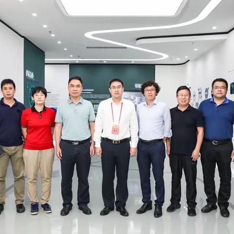 新湖街道人大代表现场走访调研企业开展“助企纾困·人大同行”活动