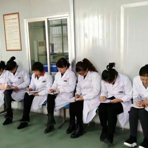 【临渭区中医医院公共卫生科】 用心服务，有爱相助，公共卫生铸就健康路。