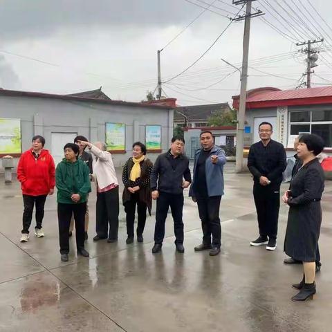 四十年后再聚首 不忘初心助发展