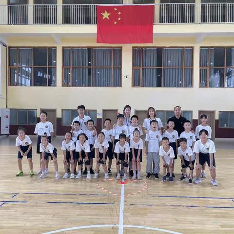 章丘区中小学生第一届跳绳运动会开幕啦