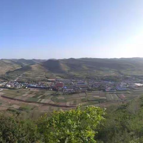 大美甘沟，风景四月