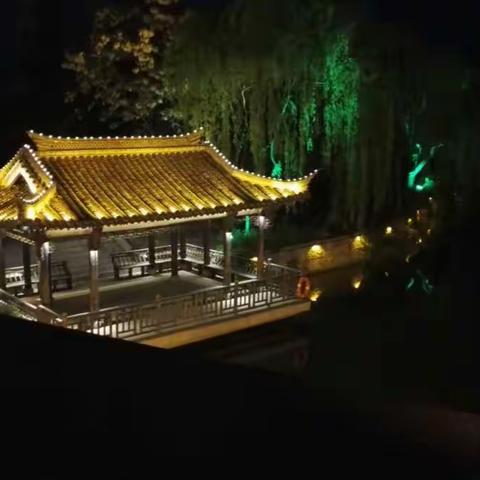 最美的时光在路上🇨🇳