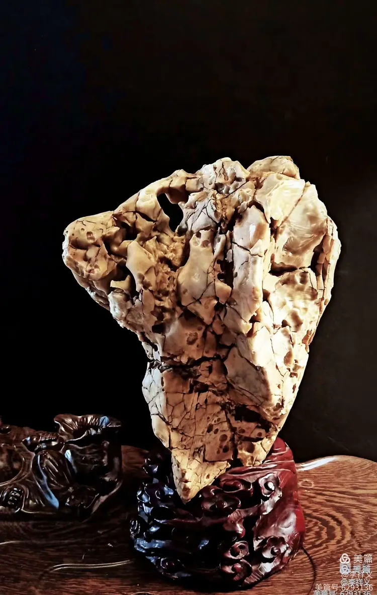 李祥义书法与藏石欣赏（中）