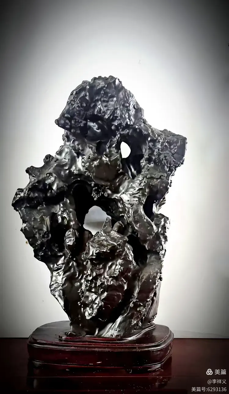 李祥义藏石. 聚仙（贤）峰