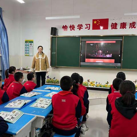 陶冶学生情操  提高美术审美——库尔勒市第七小学教育集团铁克其乡中心学校艺术组观摩课活动