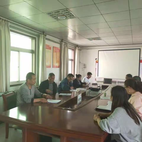 徐杨街办召开老龄复审工作推进会