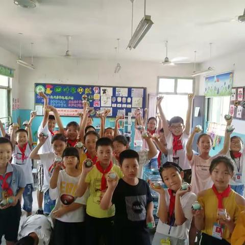 武义县桃溪镇中心小学四叶草中队中秋系列活动