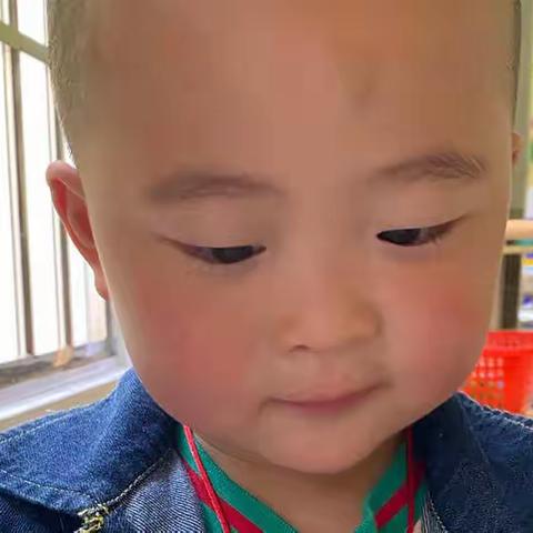 东方阳光幼儿园——小一班