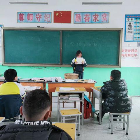 大李凝小学学雷锋活动