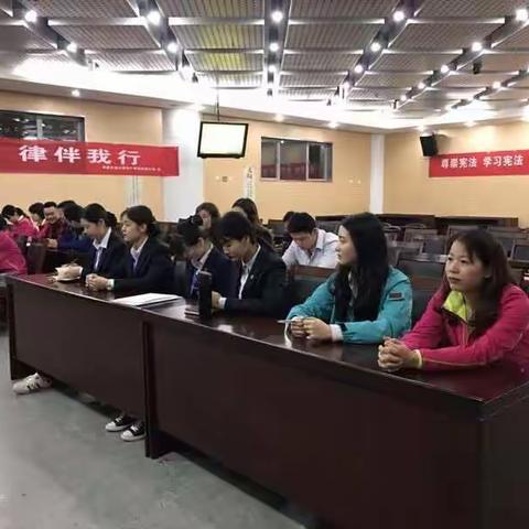 举手投足皆优雅