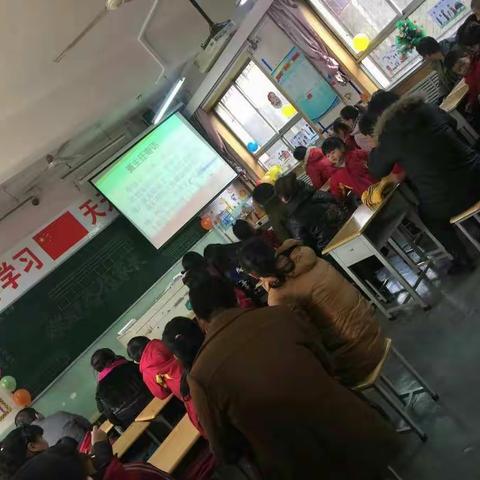 水木清华双语小学学前班期末家校交流会剪影