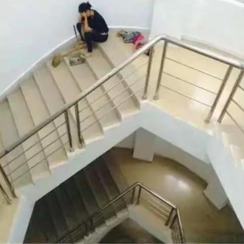 《谢谢你还爱着我》