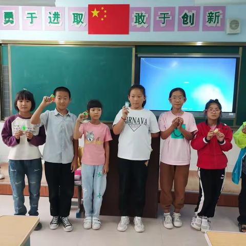 两家子镇中心小学校四年（1）班暑期作业评比