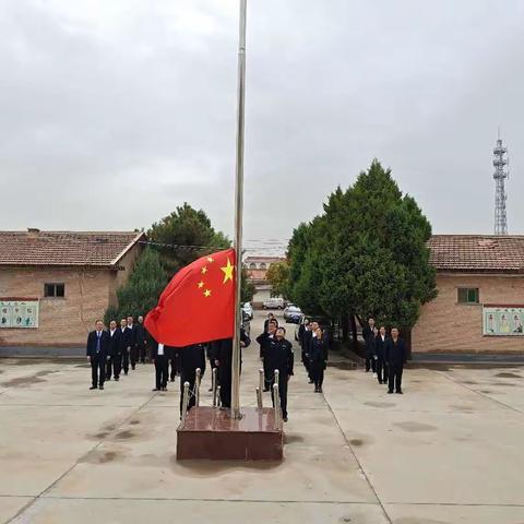 收成镇举行国庆升旗仪式 ——庆祝伟大祖国71周年华诞