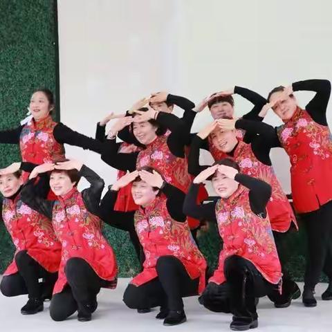 关爱老同志 情暖女神节