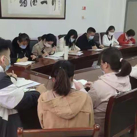 质量分析聚合力，教学相长绽芳华——海口市秀峰实验学校九年级质量分析会