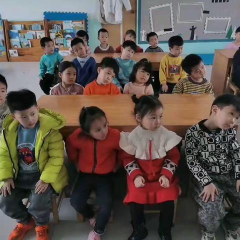 央子幼儿园中二班第一周周记