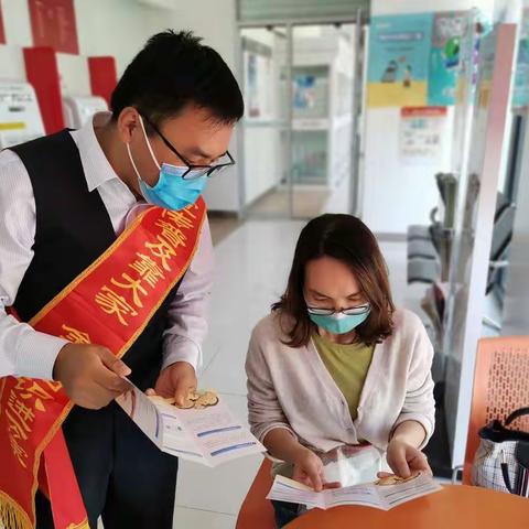 中国工商银行盐池支行组织开展“存款保险”宣传活动