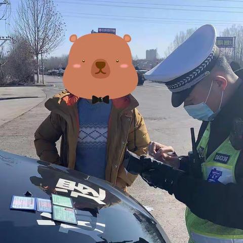 长治市公安局交警支队七大队“春节假期”首日严查违法不放松