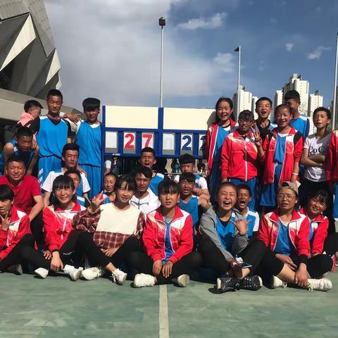 团结奋进，梦始之源——大源学校参加2019西宁市中学生运动会篮球比赛