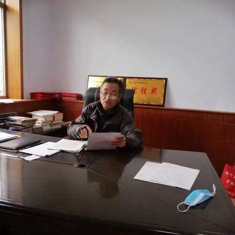 唐尧路西、邮电局西离退休干部党支部深入学习贯彻党的二十大精神