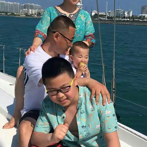 我快乐的一家