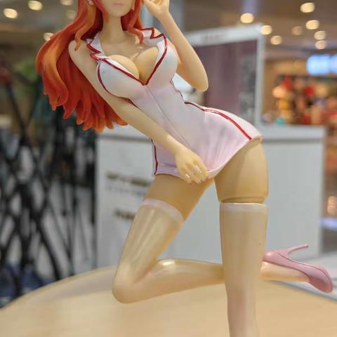 尝试手机拍照功能下，各种模式拍摄不同题材，练习用手机直拍直出。