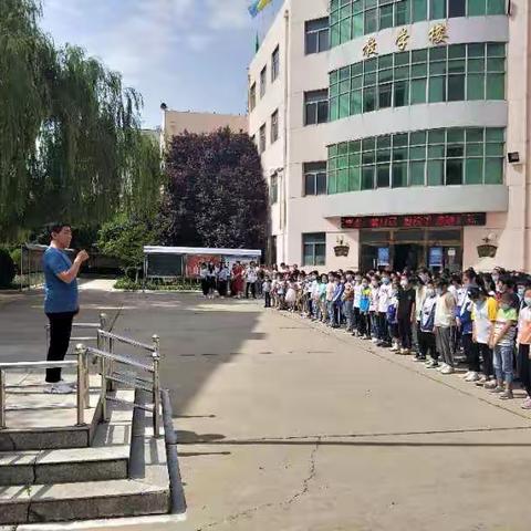 六一限定，超甜小可爱上线———英小1（1）班