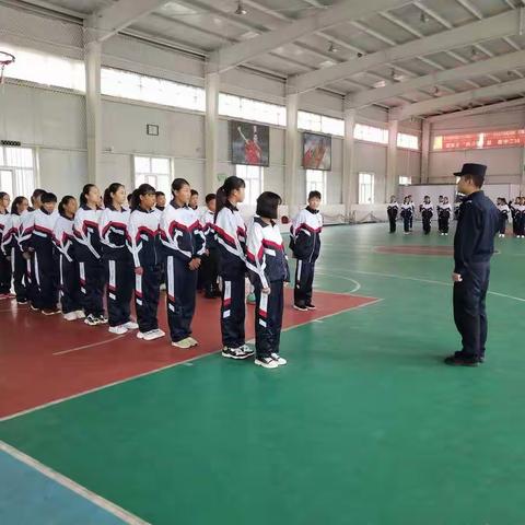 勇敢接受风雨考验，展示二中学子风采———阿二中2019级新生第一天军训开营仪式