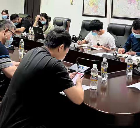 龙华区民政局召开“能力提升建设年”第十二期专题学习会