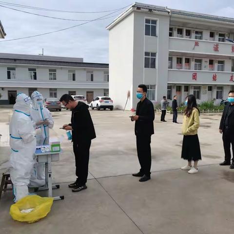 防灾减灾—永坪镇初级中学举行地震演练和疫情防控演练