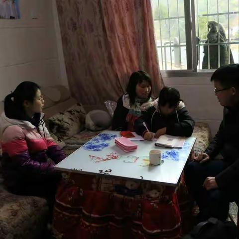 “主题党日+群团联建” 拓展党建带群建