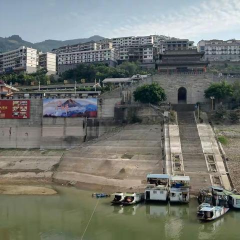 西行漫记之长江三峡之旅～瞿塘峡，巫峡暨神农溪