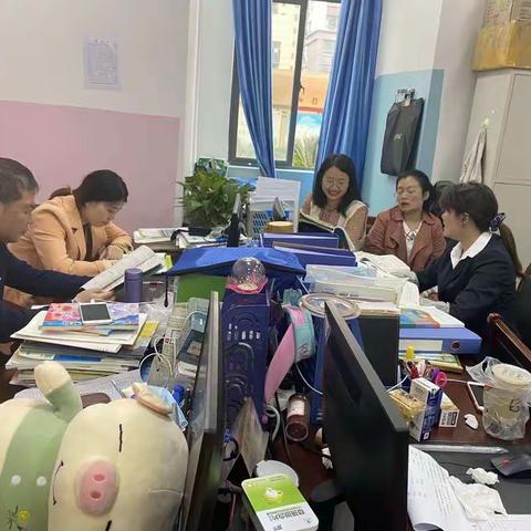 教研促进交流，启迪教育智慧