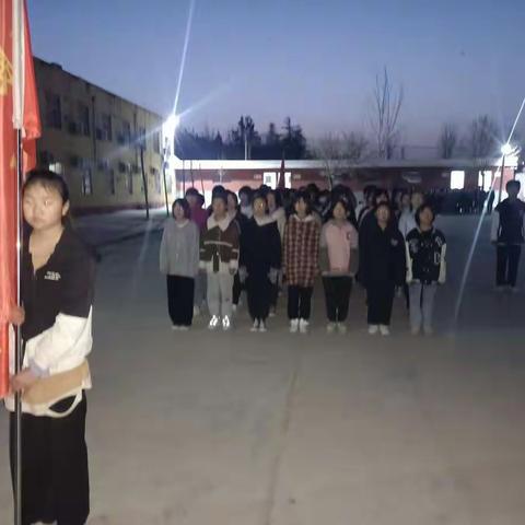 【第二实验中学西校区】青春点燃梦想，激情铸就辉煌。