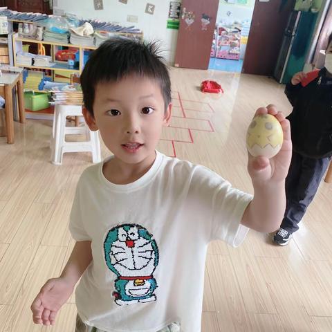 小红帽幼儿园母亲节主题活动“护蛋🥚行动”